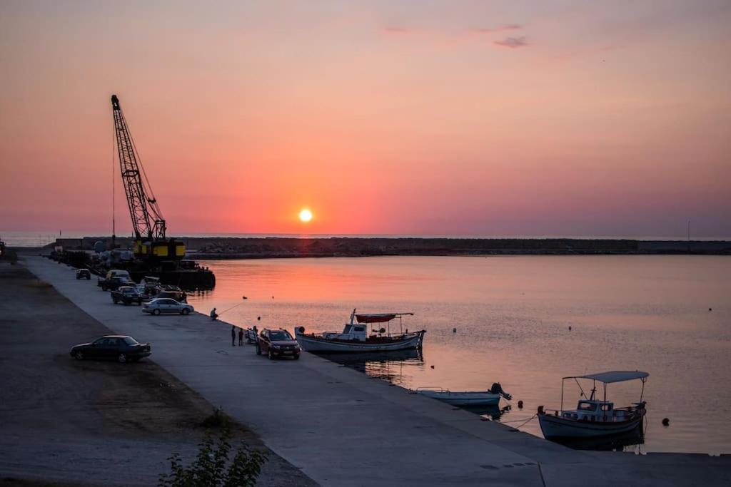 Phaos I Kyparissia Exterior photo